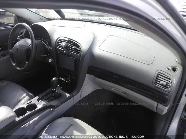 1LNHM87A31Y657233 - 2001 LINCOLN LS 银色 照片 5