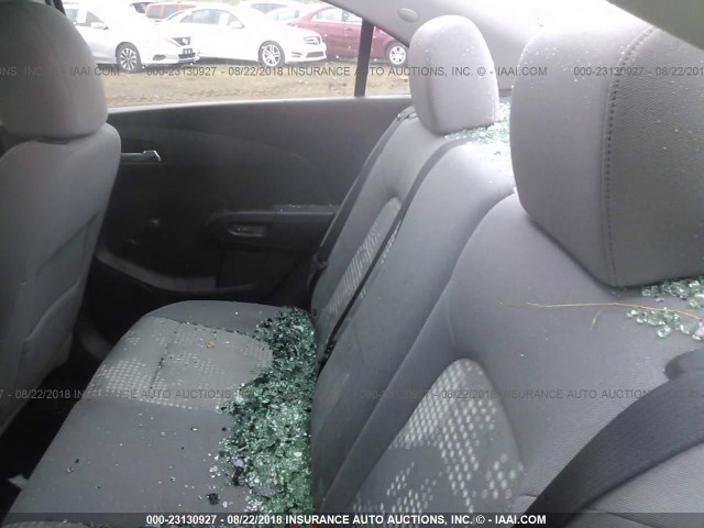 1G1JA5SH2E4126189 - 2014 CHEVROLET SONIC LS 白色 照片 8