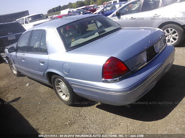 2FAFP74W0WX153202 - 1998 FORD CROWN VICTORIA LX BLUE photo 3