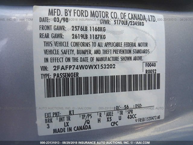 2FAFP74W0WX153202 - 1998 FORD CROWN VICTORIA LX BLUE photo 9