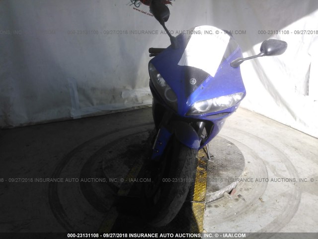 JYARN13EX5A009159 - 2005 YAMAHA YZFR1 BLUE photo 5