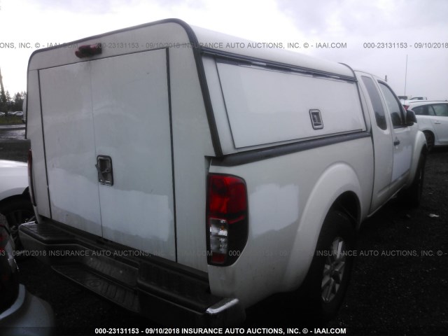 1N6AD0CW6HN720584 - 2017 NISSAN FRONTIER SV/PRO-4X WHITE photo 4