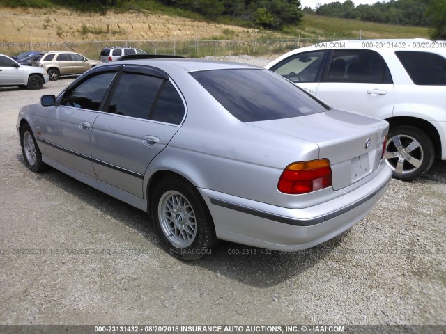 WBADM6341YGU05016 - 2000 BMW 528 I AUTOMATIC SILVER photo 3