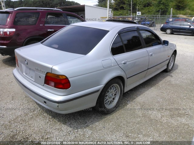 WBADM6341YGU05016 - 2000 BMW 528 I AUTOMATIC SILVER photo 4