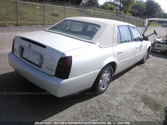 1G6KD54Y32U273295 - 2002 CADILLAC DEVILLE WHITE photo 4