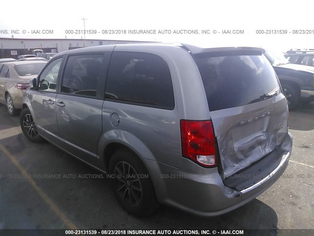 2C4RDGEG4JR205080 - 2018 DODGE GRAND CARAVAN GT SILVER photo 3