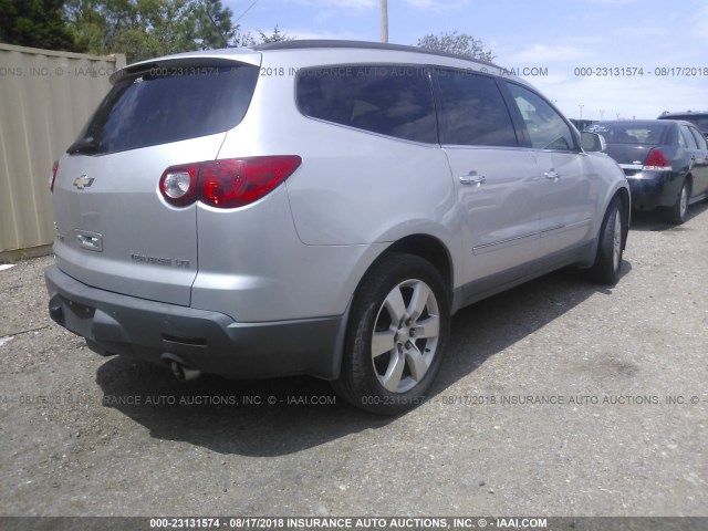 1GNER33D69S101418 - 2009 CHEVROLET TRAVERSE LTZ SILVER photo 4