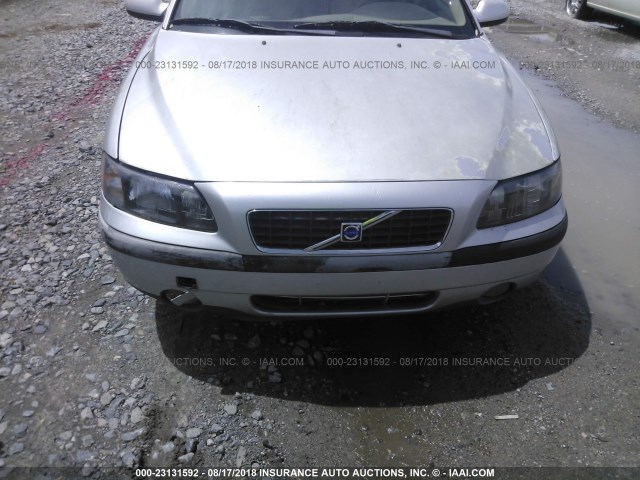 YV1RS58D332246243 - 2003 VOLVO S60 2.4T SILVER photo 6