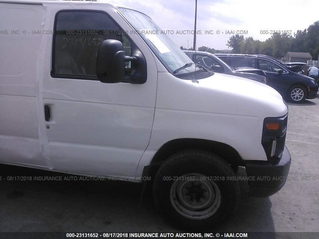 1FTSS3EL3ADA11057 - 2010 FORD ECONOLINE E350 SUPER DUTY VAN WHITE photo 6