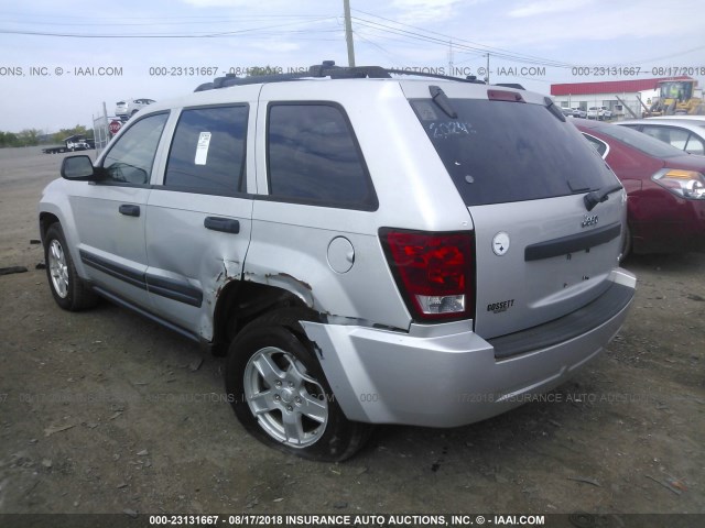 1J4GS48K35C632934 - 2005 JEEP GRAND CHEROKEE LAREDO/COLUMBIA/FREEDOM 银色 照片 3