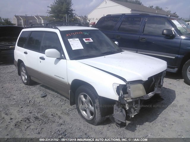 JF1SF65591H707704 - 2001 SUBARU FORESTER S WHITE photo 1