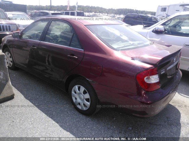 4T1BE30K92U104782 - 2002 TOYOTA CAMRY LE/XLE/SE RED photo 3