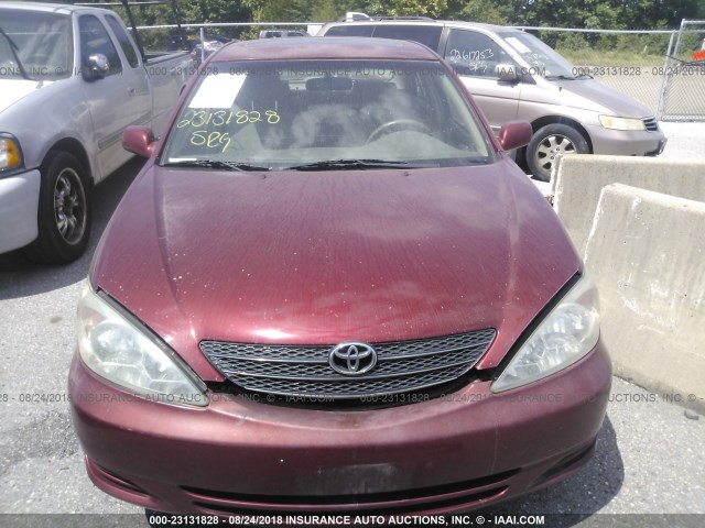 4T1BE30K92U104782 - 2002 TOYOTA CAMRY LE/XLE/SE RED photo 6