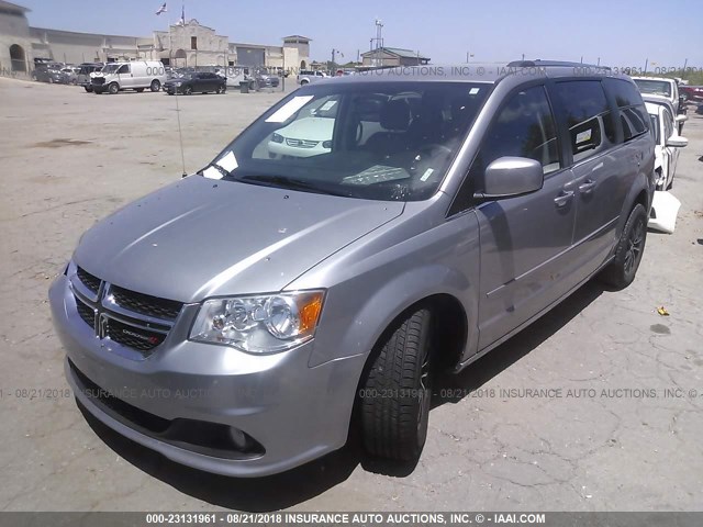 2C4RDGCG4HR783404 - 2017 DODGE GRAND CARAVAN SXT GRAY photo 2