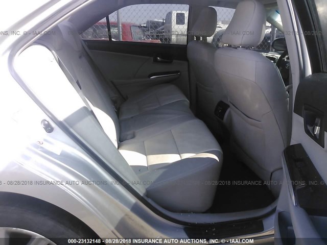 4T4BF1FK6CR250024 - 2012 TOYOTA CAMRY SE/LE/XLE ვერცხლისფერი ფოტო 8