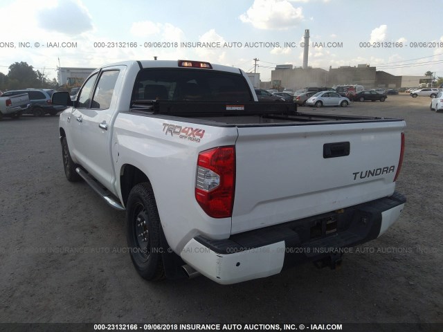 5TFAY5F17HX641126 - 2017 TOYOTA TUNDRA CREWMAX 1794/PLATINUM WHITE photo 3