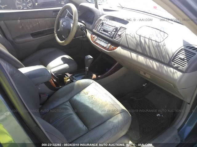4T1BE30K13U669691 - 2003 TOYOTA CAMRY LE/XLE/SE 绿色 照片 5