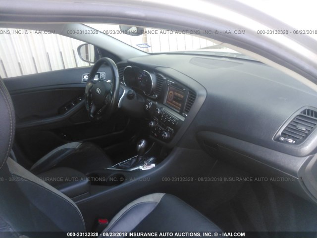 5XXGR4A66DG109324 - 2013 KIA OPTIMA SX SILVER photo 5