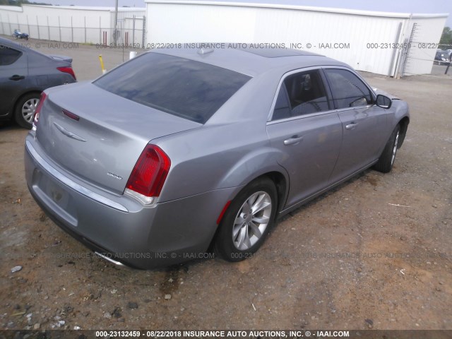 2C3CCAAGXFH828717 - 2015 CHRYSLER 300 LIMITED SILVER photo 4