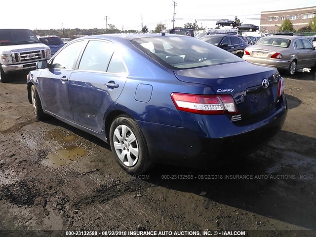 4T1BF3EK2AU544959 - 2010 TOYOTA CAMRY SE/LE/XLE 蓝色 照片 3