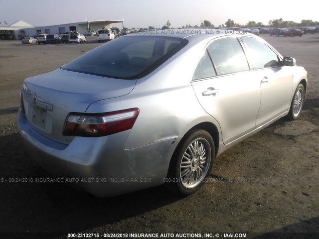 4T1BE46K87U647903 - 2007 TOYOTA CAMRY NEW GENERAT CE/LE/XLE/SE SILVER photo 4