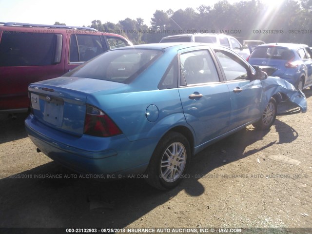 1FAHP34N07W295104 - 2007 FORD FOCUS ZX4/S/SE/SES 蓝色 照片 4