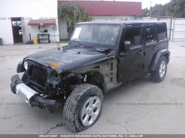 1C4BJWEG5FL629954 - 2015 JEEP WRANGLER UNLIMITE SAHARA BLACK photo 2