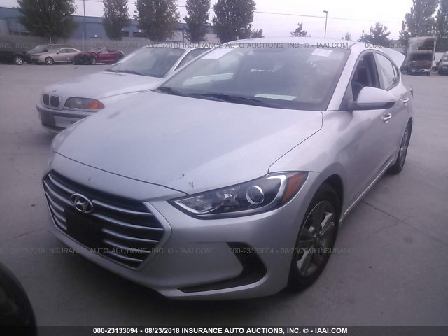 5NPD84LF8JH309687 - 2018 HYUNDAI ELANTRA SEL/VALUE/LIMITED SILVER photo 2