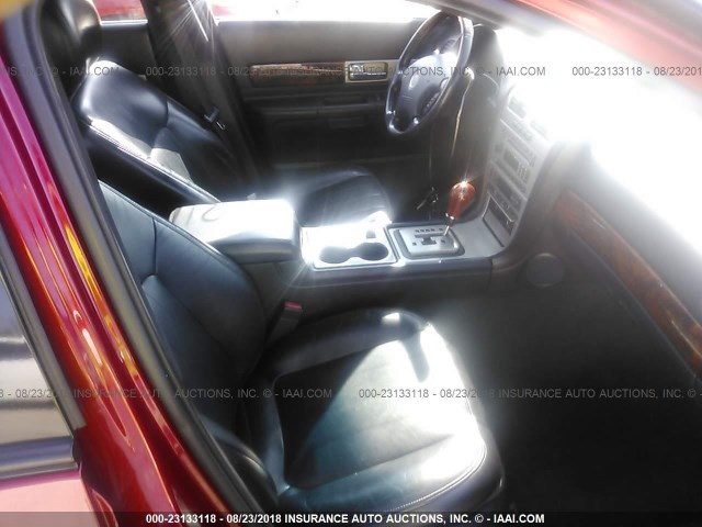 1LNHM87A05Y614670 - 2005 LINCOLN LS 栗色 照片 5