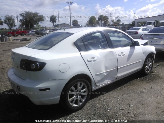 JM1BK32F771758332 - 2007 MAZDA 3 I WHITE photo 4