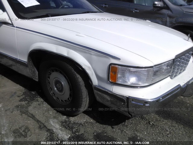 1G6DW52P9TR715059 - 1996 CADILLAC FLEETWOOD BROUGHAM WHITE photo 6