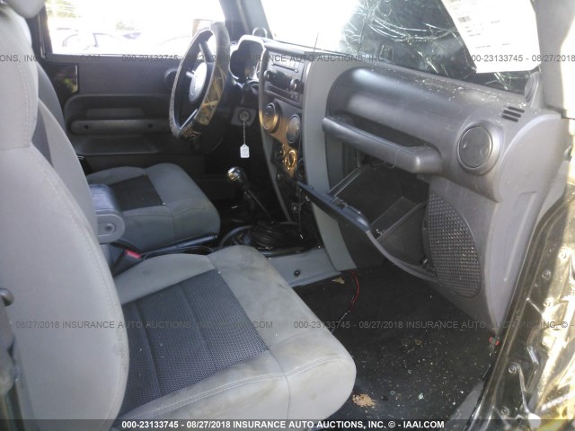 1J4AA2D19AL102049 - 2010 JEEP WRANGLER SPORT შავი ფოტო 5