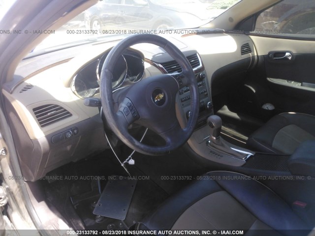 1G1ZE5E13BF300941 - 2011 CHEVROLET MALIBU LTZ 灰色 照片 5