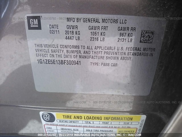 1G1ZE5E13BF300941 - 2011 CHEVROLET MALIBU LTZ 灰色 照片 9