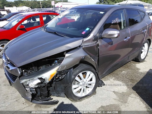 KM8JU3AC1BU142593 - 2011 HYUNDAI TUCSON GLS/LIMITED 银色 照片 2