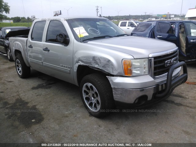 3GTEK13J18G295482 - 2008 GMC SIERRA K1500 SILVER photo 1