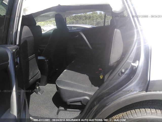 JTMRFREV1JJ736665 - 2018 TOYOTA RAV4 ADVENTURE/XLE 灰色 照片 8