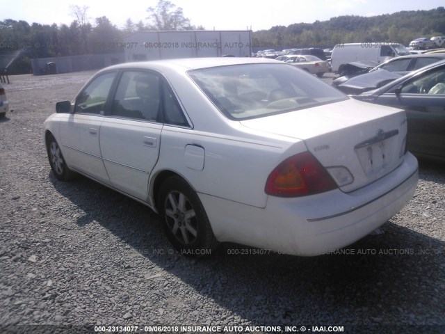 4T1BF28B42U209337 - 2002 TOYOTA AVALON XL/XLS WHITE photo 3