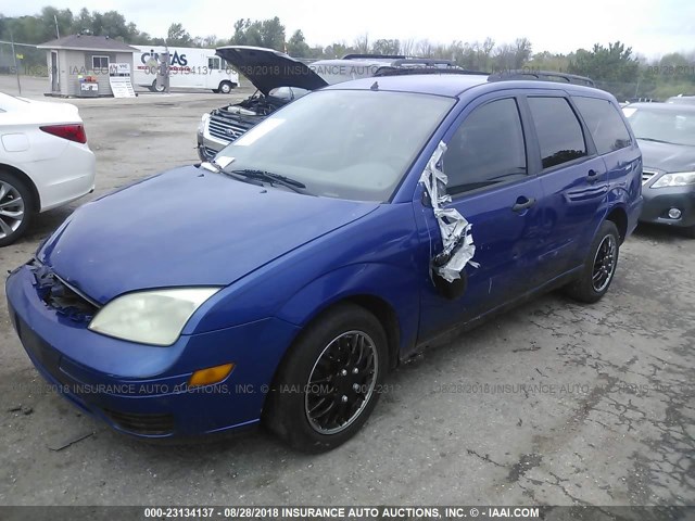 1FAFP36N25W150003 - 2005 FORD FOCUS ZXW BLUE photo 2