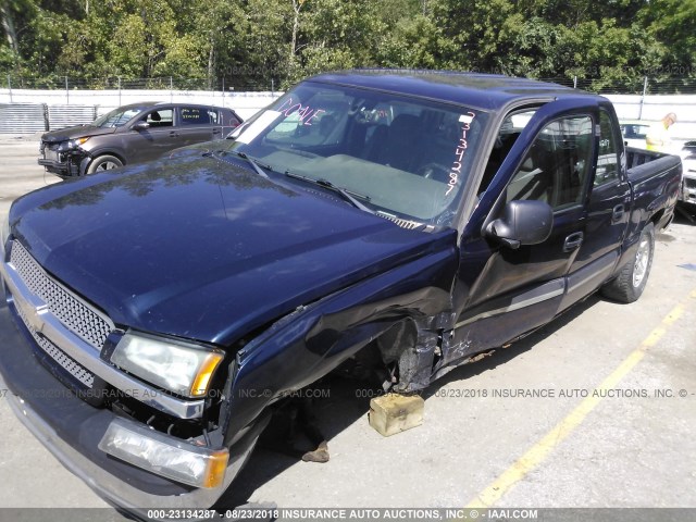 2GCEK13TX51239093 - 2005 CHEVROLET SILVERADO K1500 Dark Blue photo 2