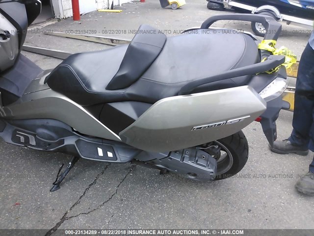 WB1013403DZC94682 - 2013 BMW C650 GT TAN photo 9