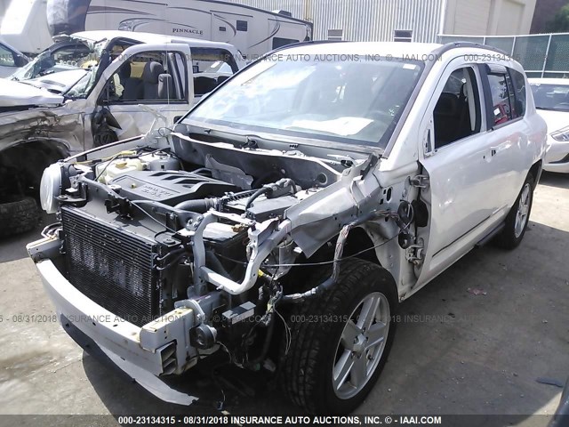 1J4FF47B19D232629 - 2009 JEEP COMPASS SPORT WHITE photo 2