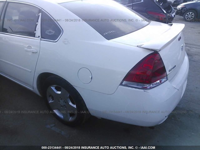 2G1WD58C869175839 - 2006 CHEVROLET IMPALA SUPER SPORT WHITE photo 6