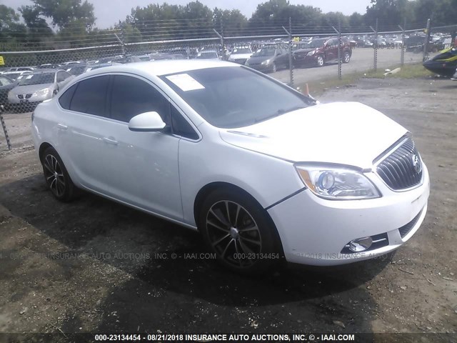 1G4PW5SK3G4164687 - 2016 BUICK VERANO SPORT TOURING WHITE photo 1