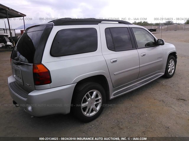 1GKET66MX66101874 - 2006 GMC ENVOY DENALI XL SILVER photo 4