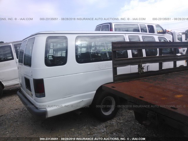 1FBSS31L16DB22966 - 2006 FORD ECONOLINE E350 SUPER DUTY WAGON WHITE photo 4