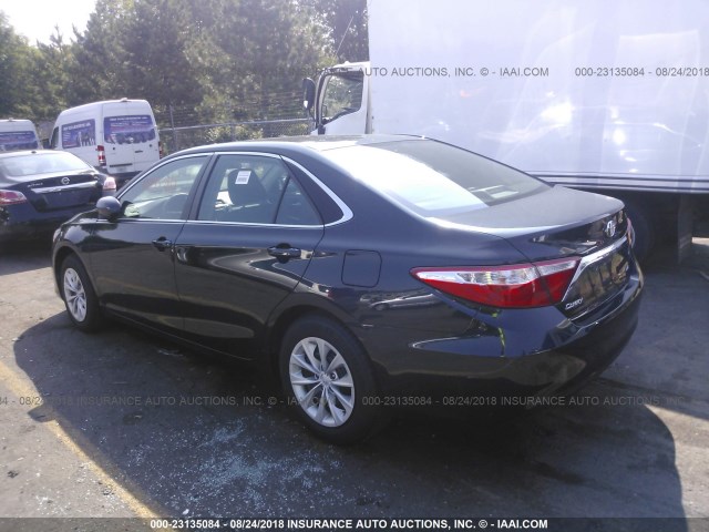 4T4BF1FKXFR494036 - 2015 TOYOTA CAMRY LE/XLE/SE/XSE BLACK photo 3