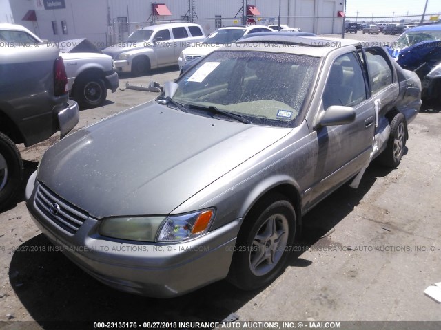 JT2BF22K3W0126002 - 1998 TOYOTA CAMRY CE/LE/XLE 棕色 照片 2