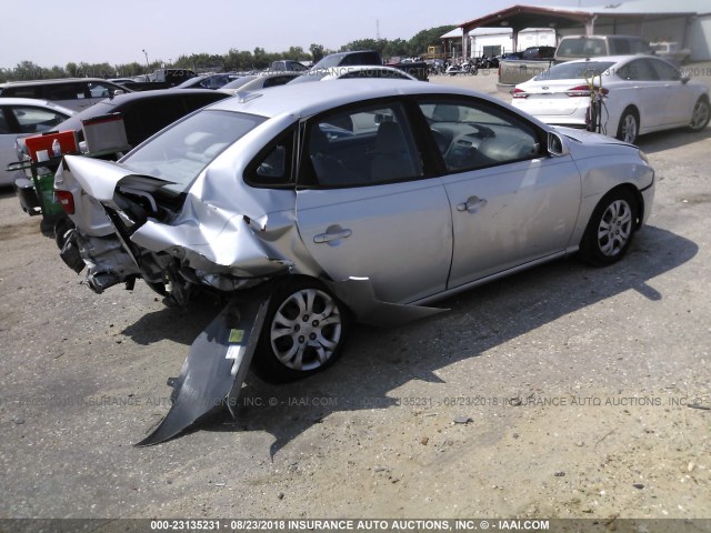 KMHDU4AD4AU167157 - 2010 HYUNDAI ELANTRA SILVER photo 4