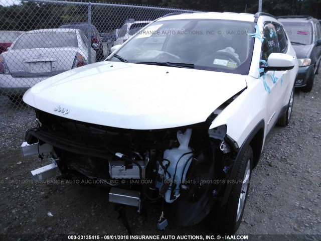 3C4NJDBB7JT284806 - 2018 JEEP COMPASS LATITUDE Weiß Foto 6